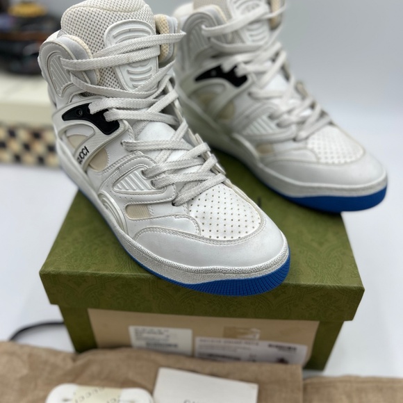 Women’s Gucci interlocking G leather, distressed sneakers size 37 made in Italy - Picture 2 of 10